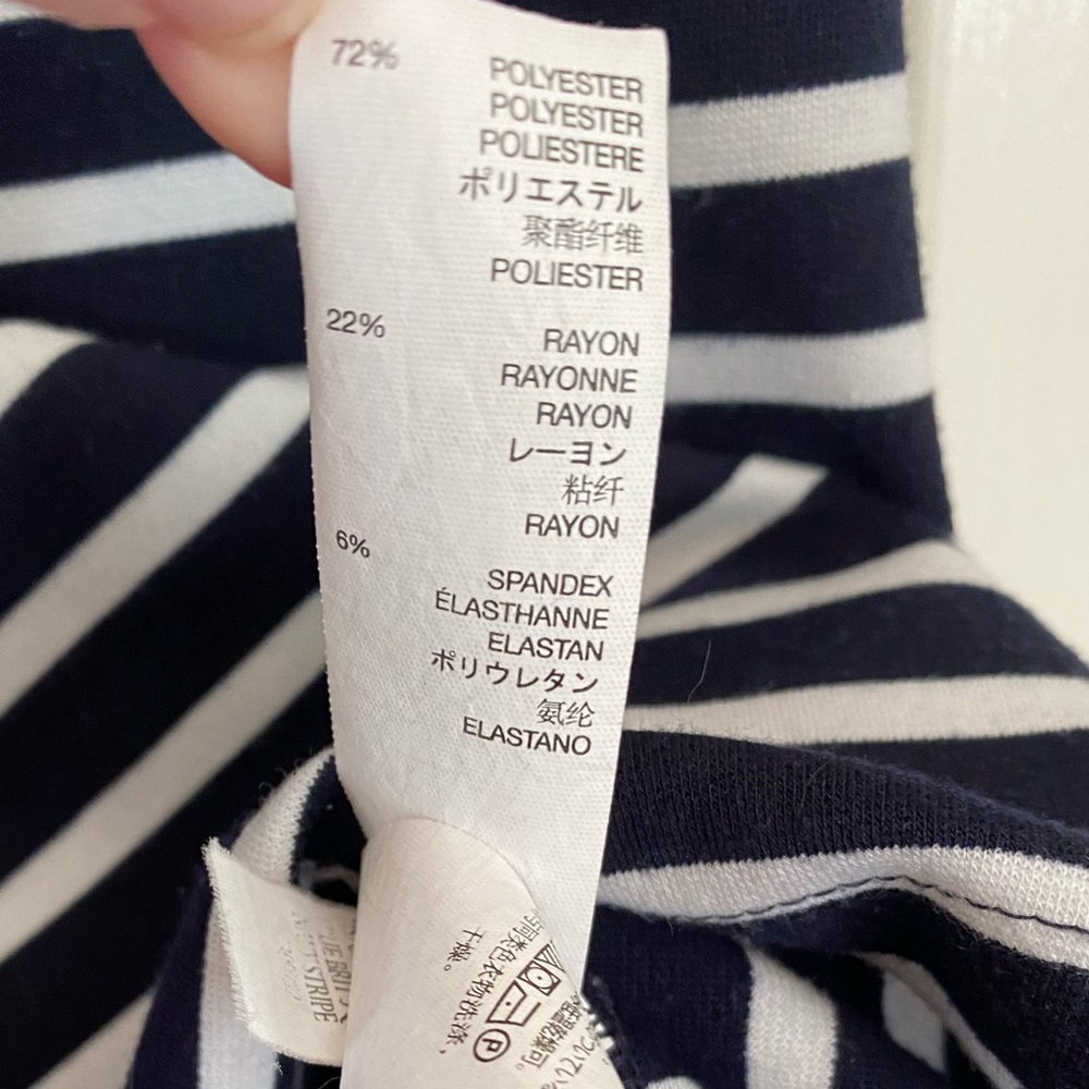 Gap Knee Length 3/4 Length Sleeve Dress in Navy & White Stripes - Picture 5 of 6